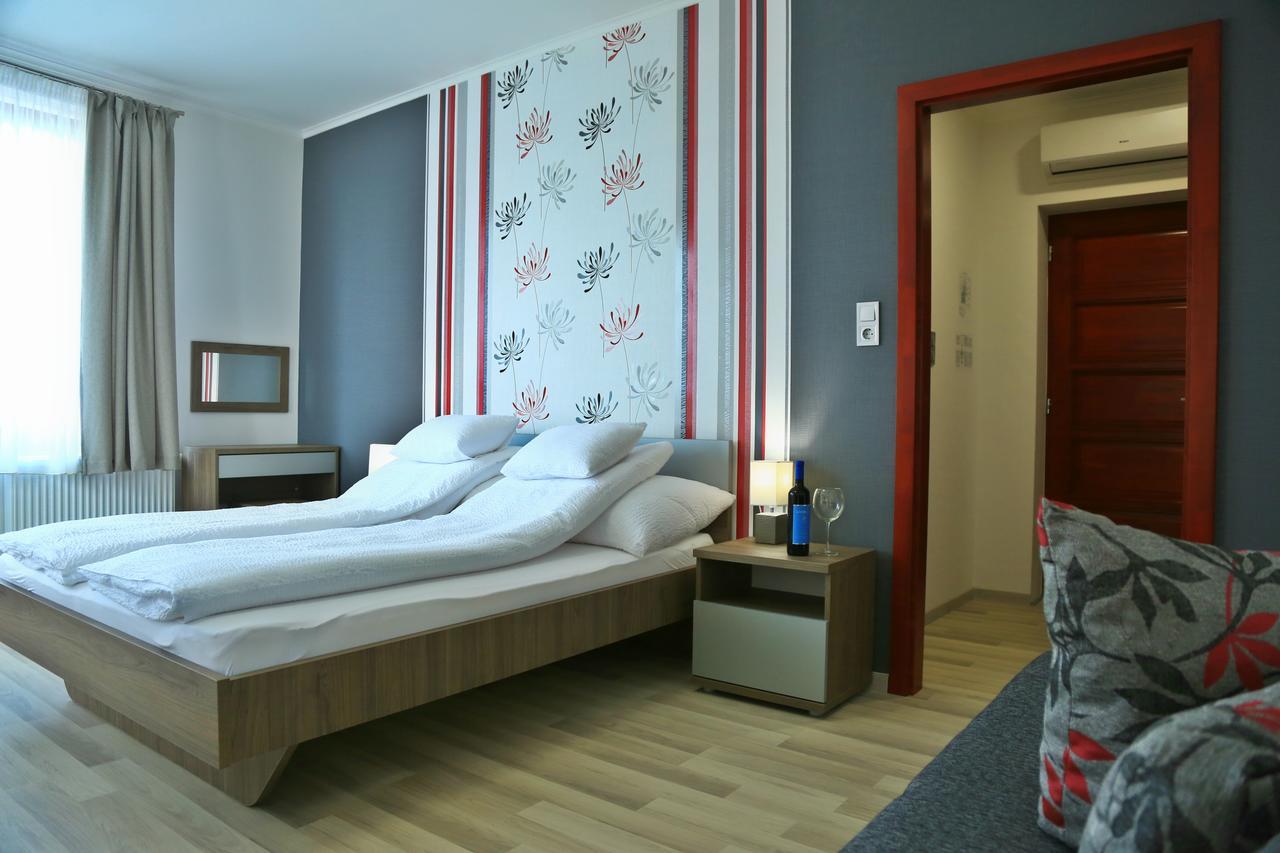Sugo Panzio Bed & Breakfast Baja Dış mekan fotoğraf