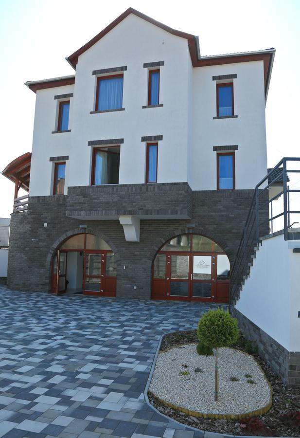Sugo Panzio Bed & Breakfast Baja Dış mekan fotoğraf